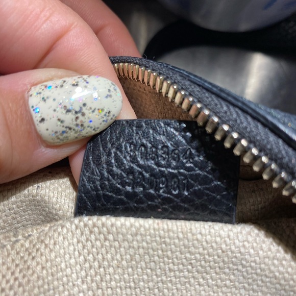 Gucci purse - Picture 3 of 3